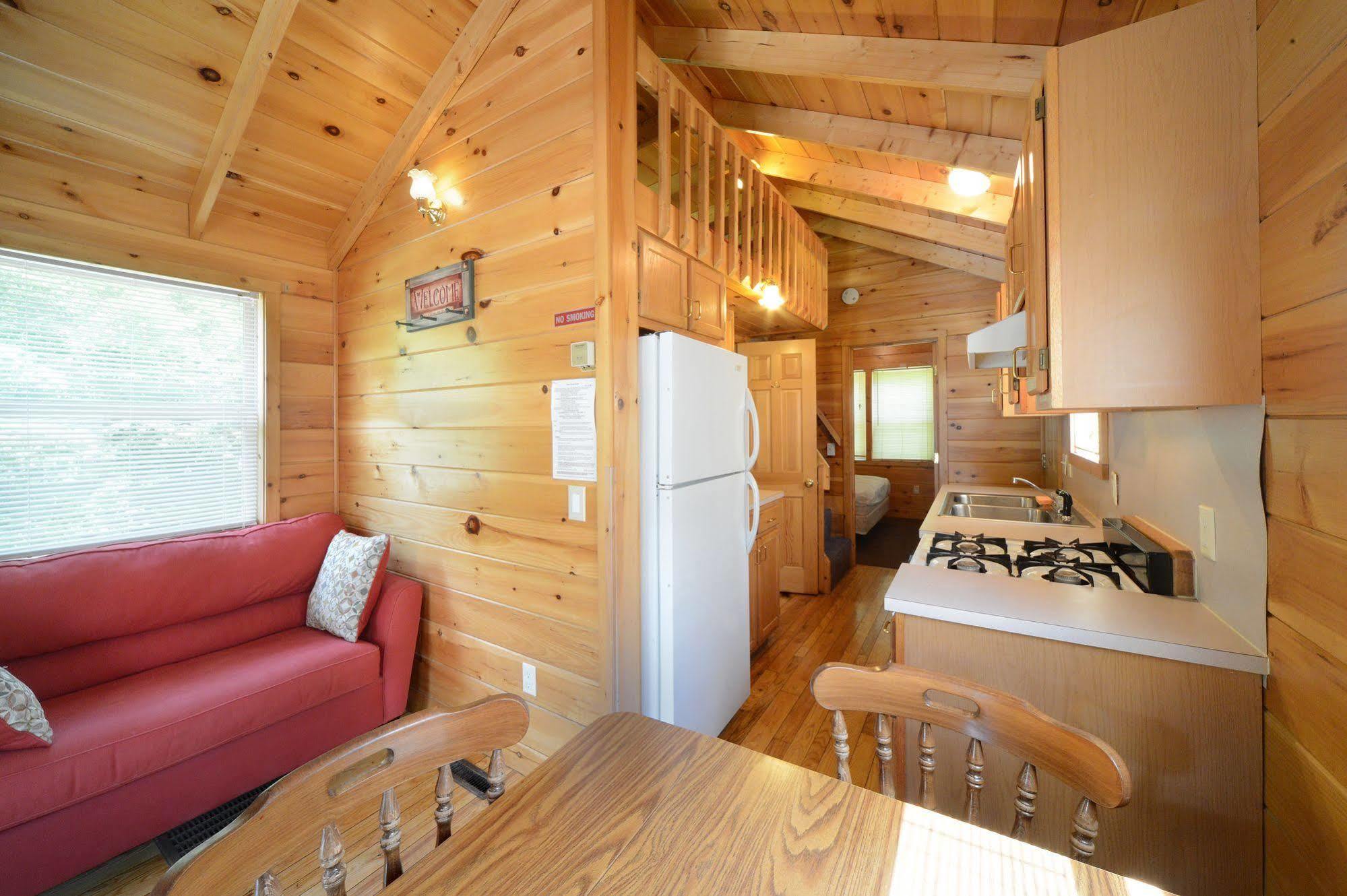 Lake George Escape - Campground ウォレンズバーグ エクステリア 写真